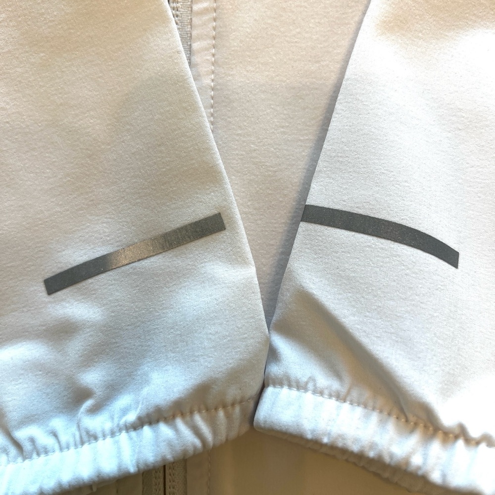 Nike Repel Hooded zip-up jacket| Sold out at Nike and most big retailers (XL) - Picture 5 of 17